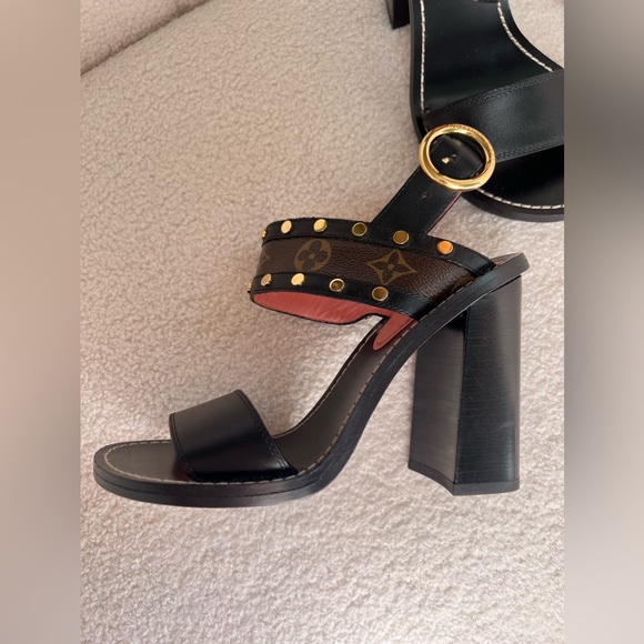 Louis Vuitton LV Sandals , Monogram , high heels like new - Picture 3 of 11